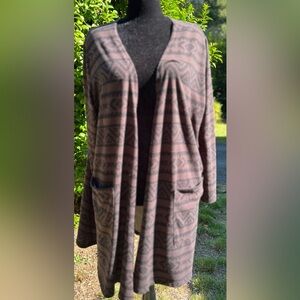 LuLaRoe Brown Black Tribal Design 2X